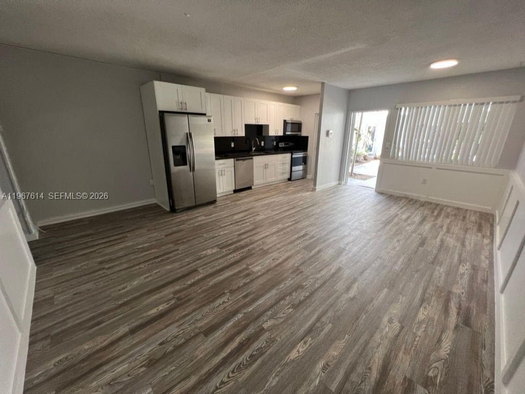 2430 NE 135th St # 105, North Miami, FL 33181 photo 5
