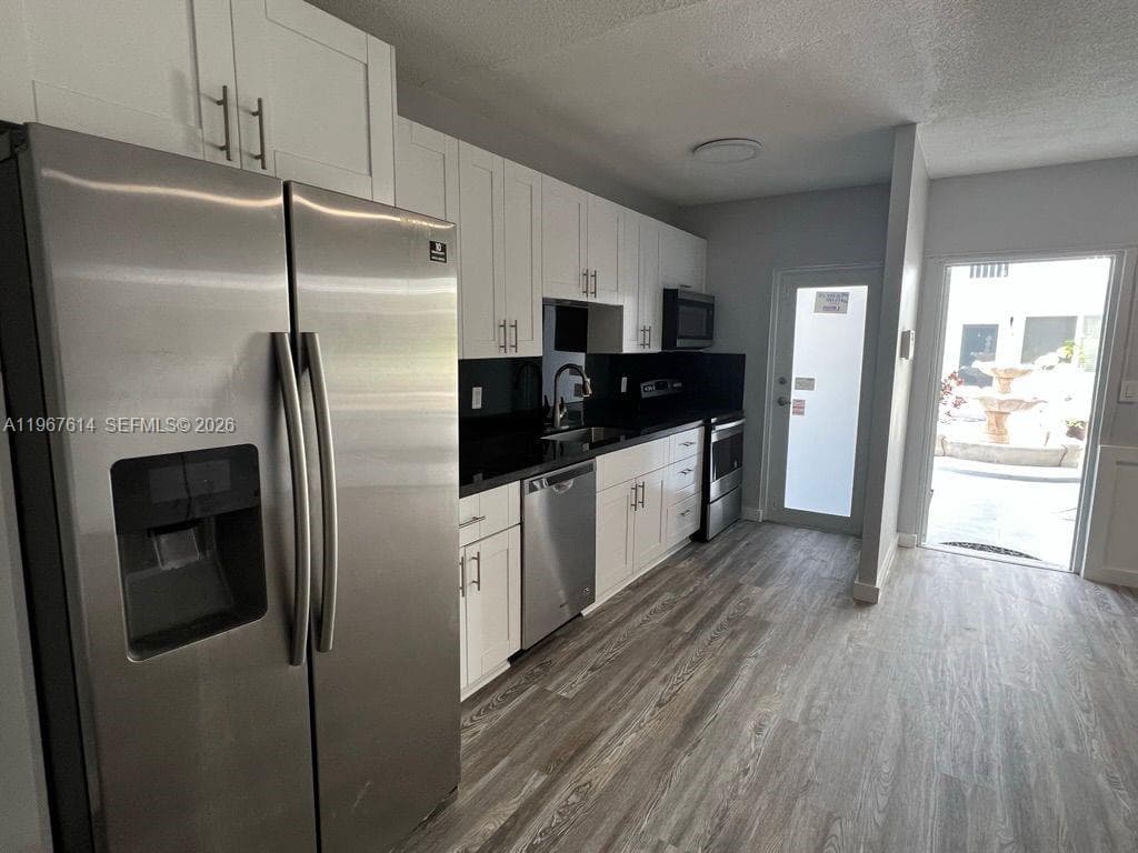 2430 NE 135th St # 105, North Miami, FL 33181 photo 4