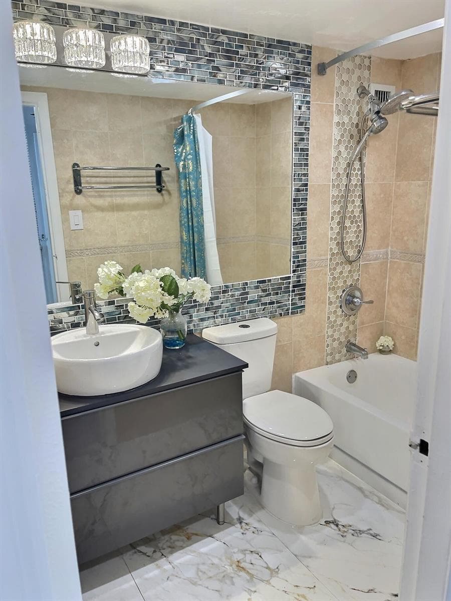 19201 Collins Avenue # 337, Sunny Isles Beach, FL 33160 photo 2