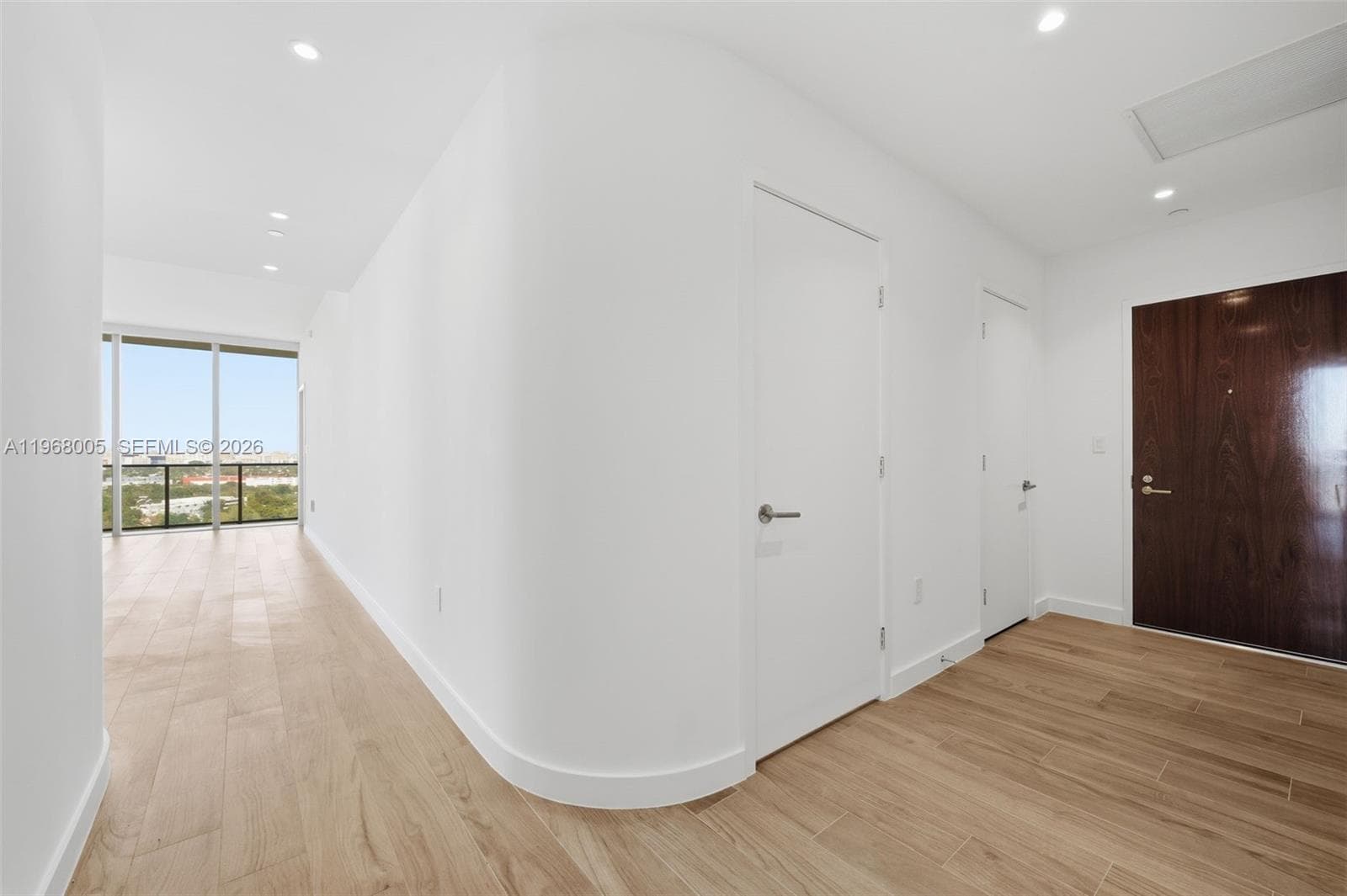 2678 Tigertail Ave # 1501, Miami, FL 33133 photo 3
