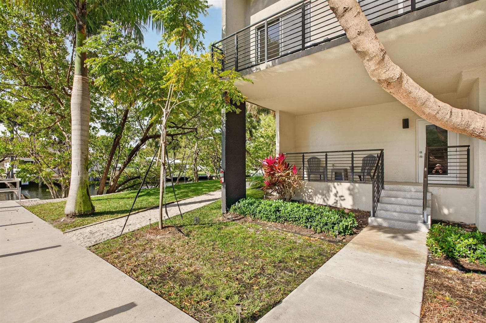 196 SE 4th Terrace # K-1, Pompano Beach, FL 33060 photo 4
