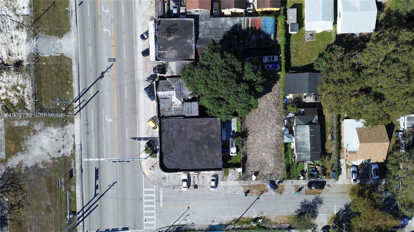 1067 NW 79th St, Miami, FL 33150 photo 5