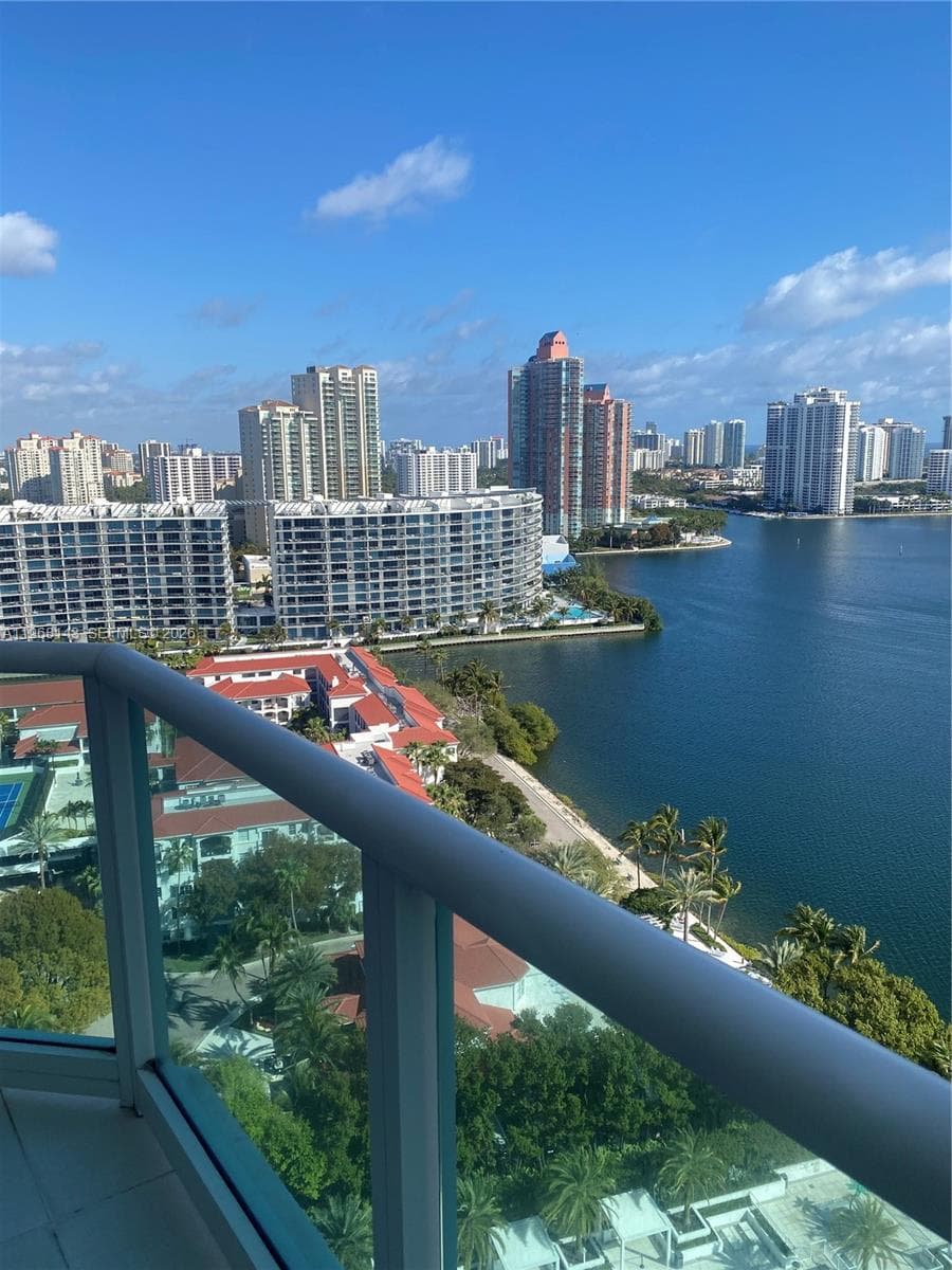 3301 NE 183 Street # 2209, Aventura, FL 33160 photo 2