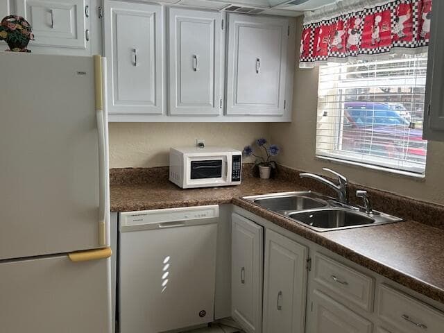145 Lake Evelyn Drive, West Palm Beach, FL 33411 photo 5