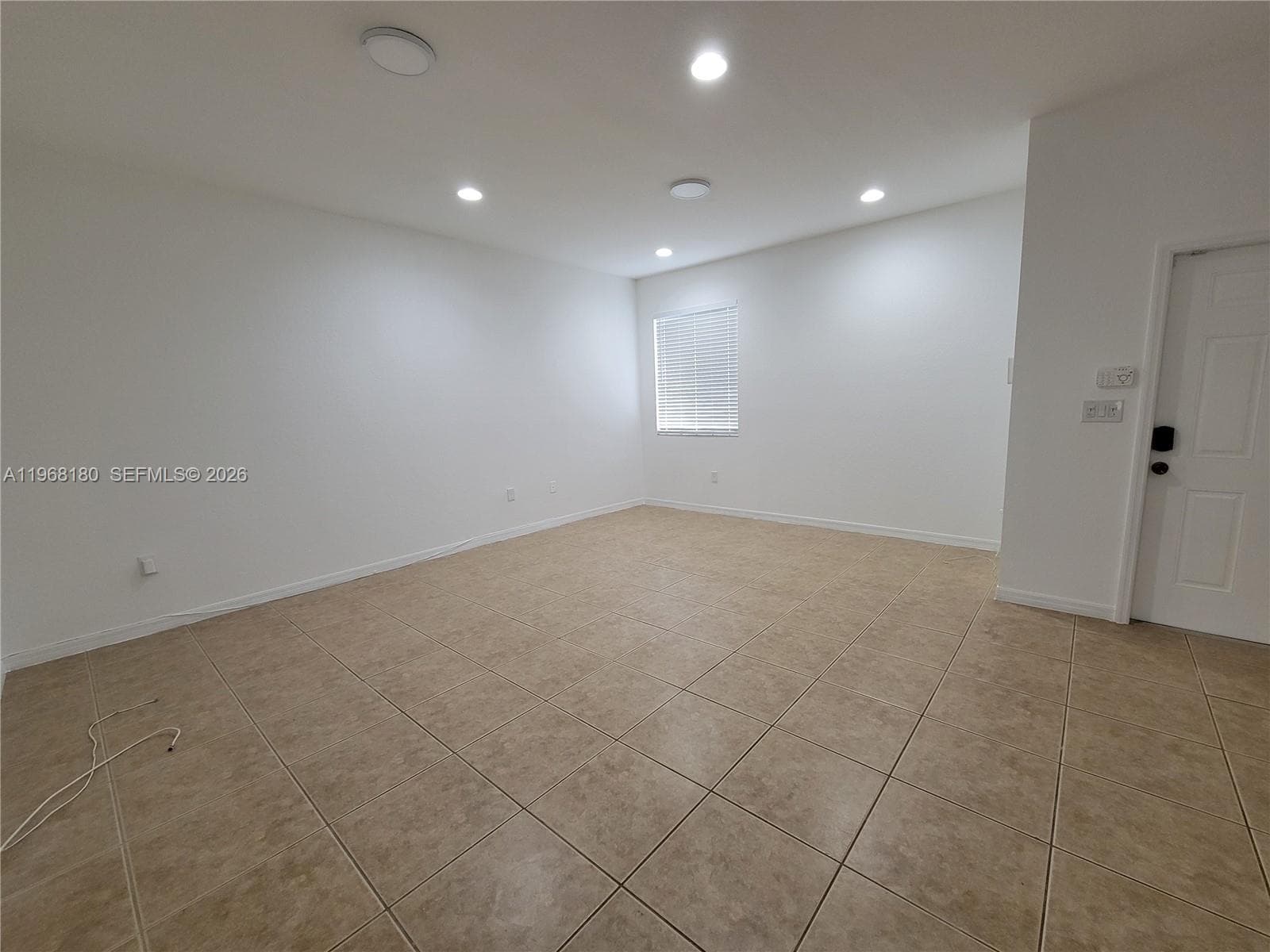 8938 SW 19th St # 904, Miramar, FL 33025 photo 5