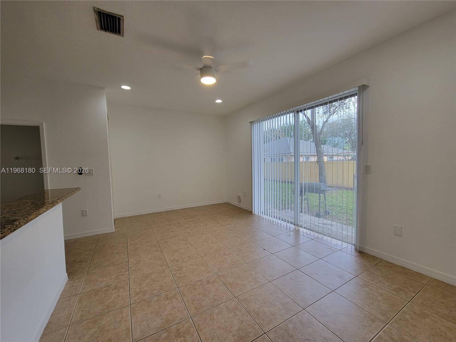8938 SW 19th St # 904, Miramar, FL 33025 photo 4