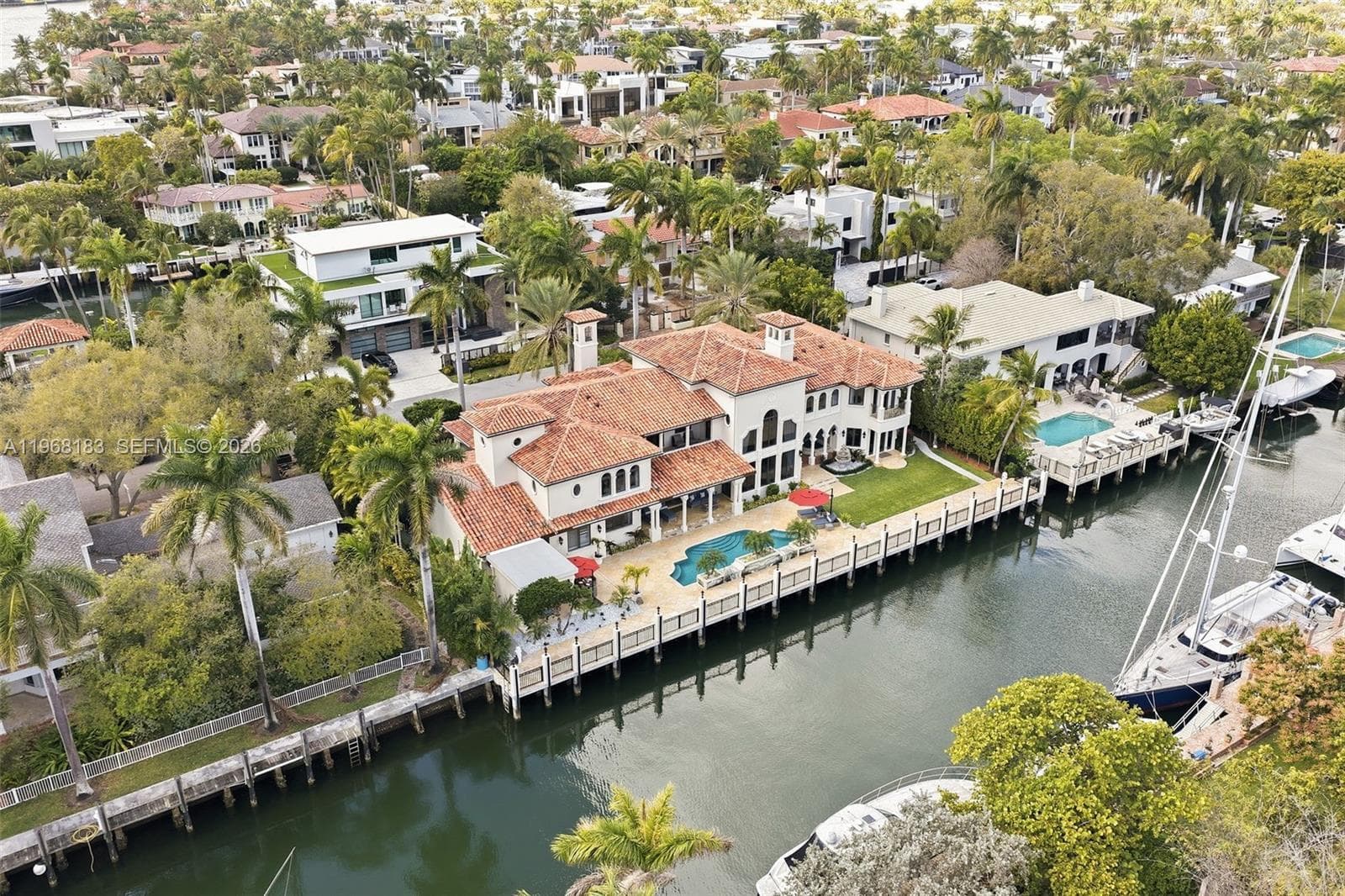 628 Coral Way, Fort Lauderdale, FL 33301 photo 3