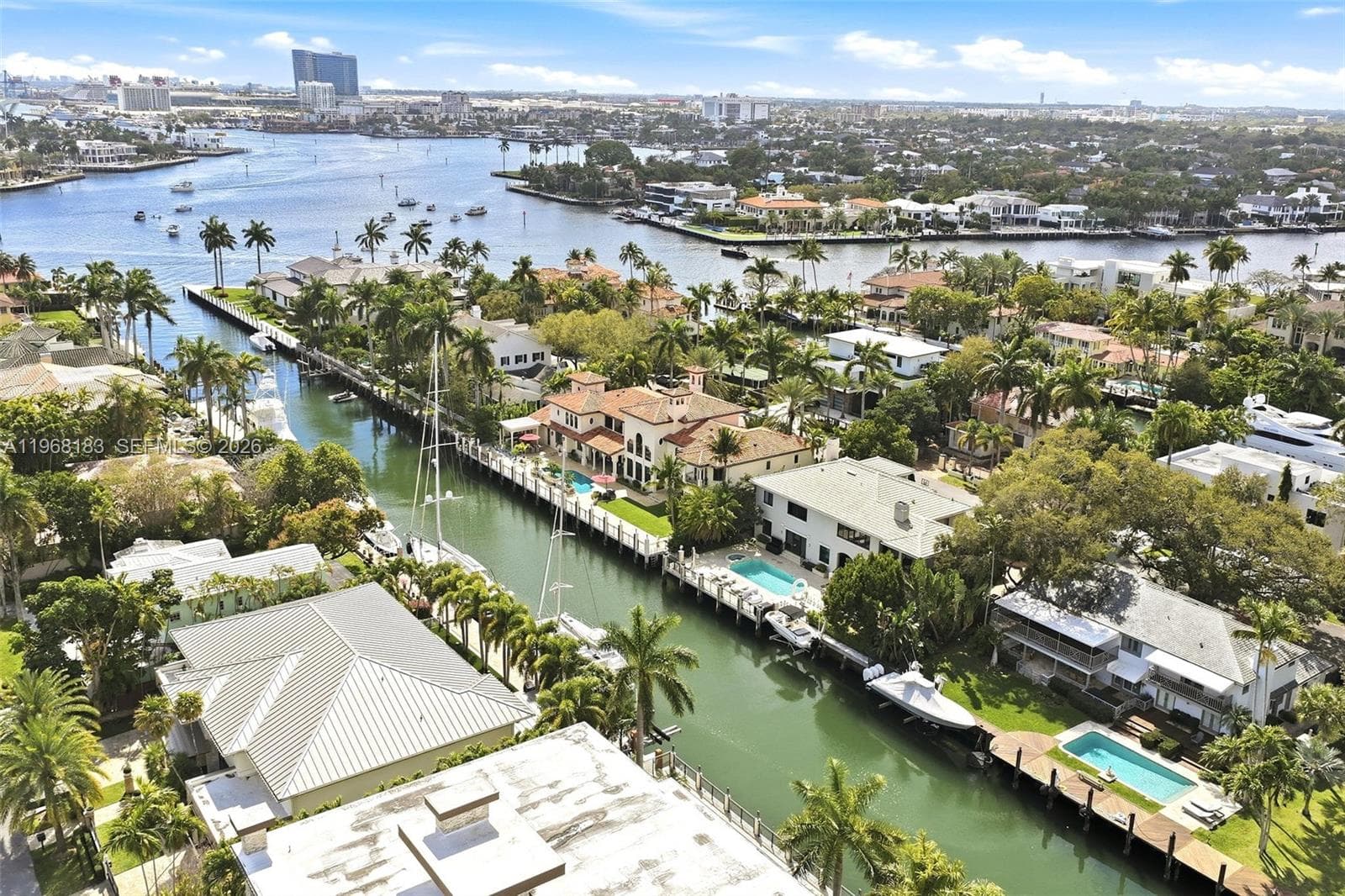 628 Coral Way, Fort Lauderdale, FL 33301 photo 4