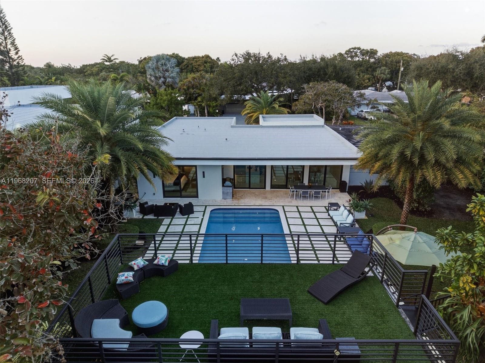 400 NW 24th St, Wilton Manors, FL 33311 photo 4