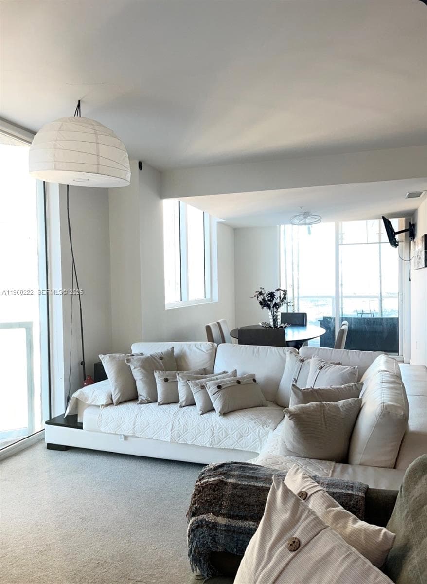 253 NE 2nd St # 3903, Miami, FL 33132 photo 5