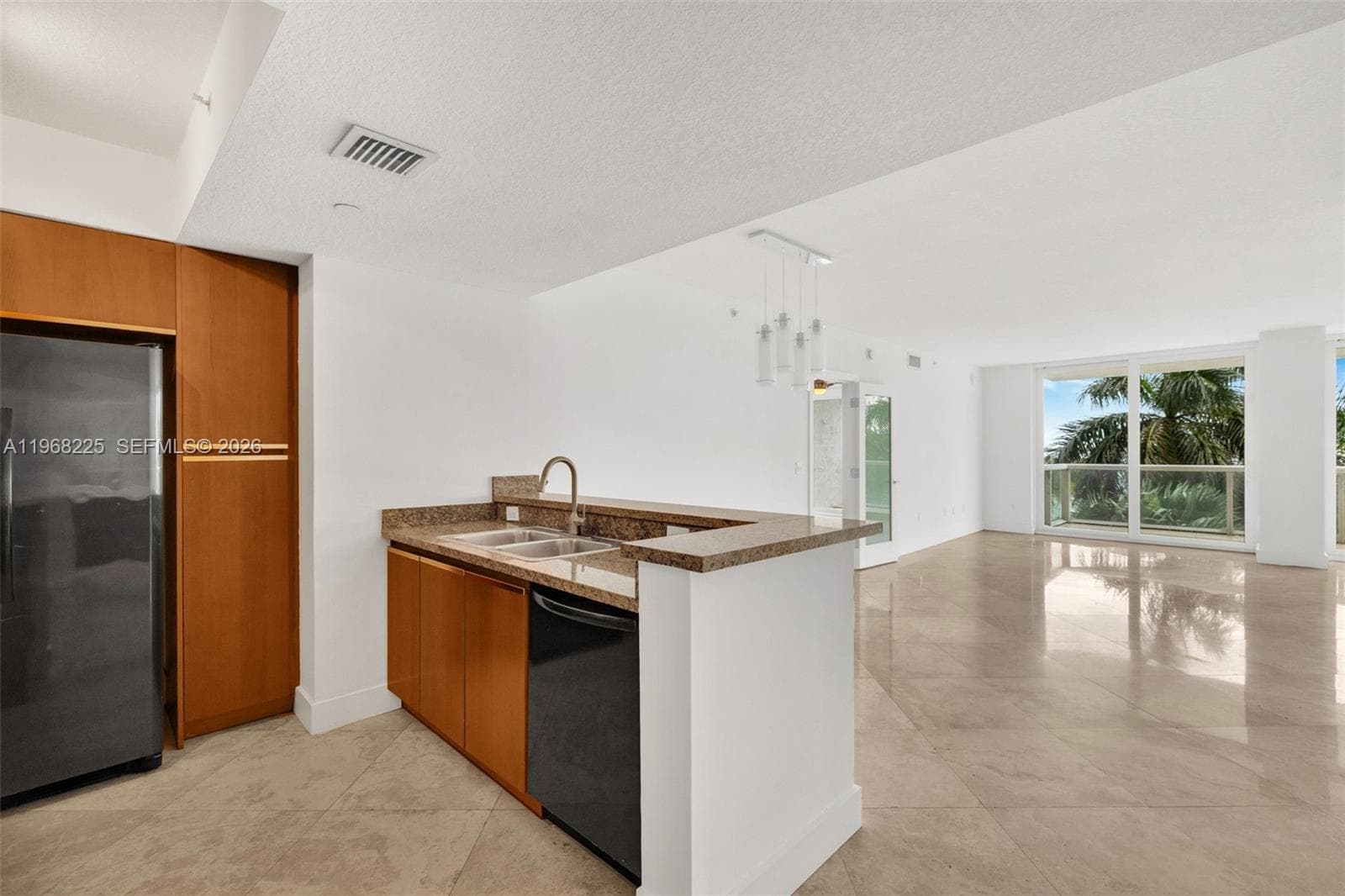10 Venetian Way # 403, Miami Beach, FL 33139 photo 5