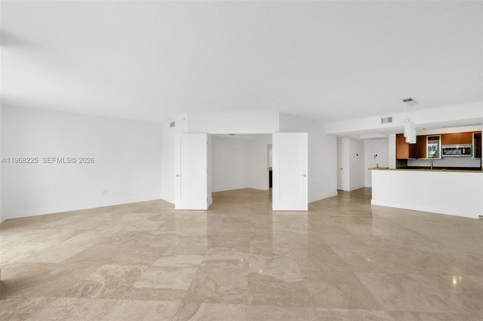 10 Venetian Way # 403, Miami Beach, FL 33139 photo 4