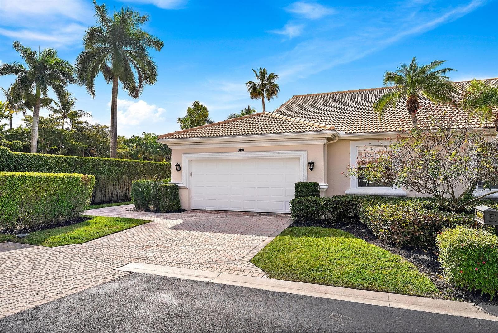 8110 Sandpiper Way, West Palm Beach, FL 33412 photo 2