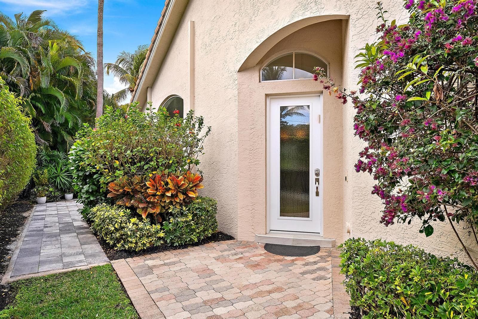 8110 Sandpiper Way, West Palm Beach, FL 33412 photo 4