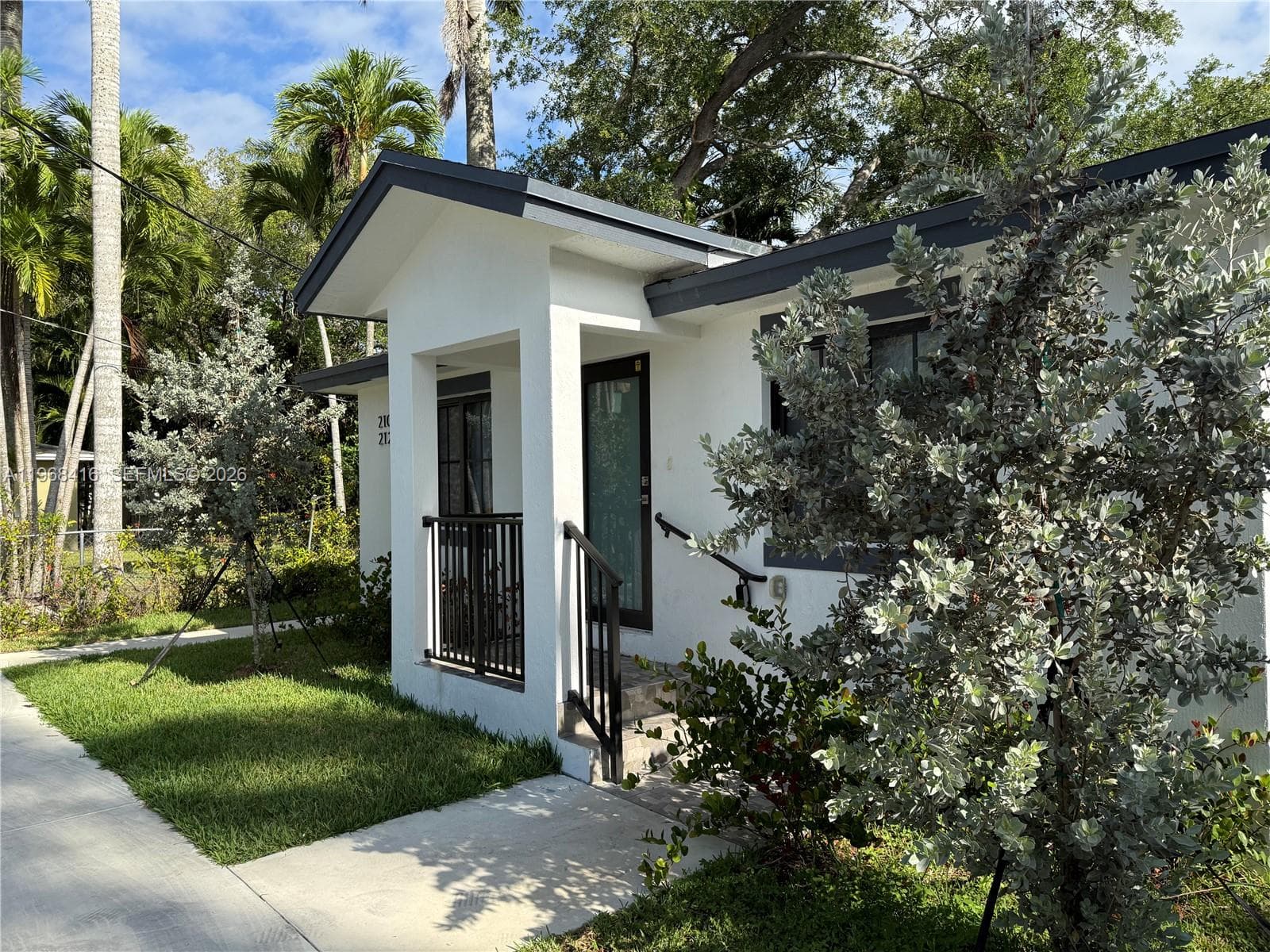 210 SW 3rd St, Florida City, FL 33034 photo 4