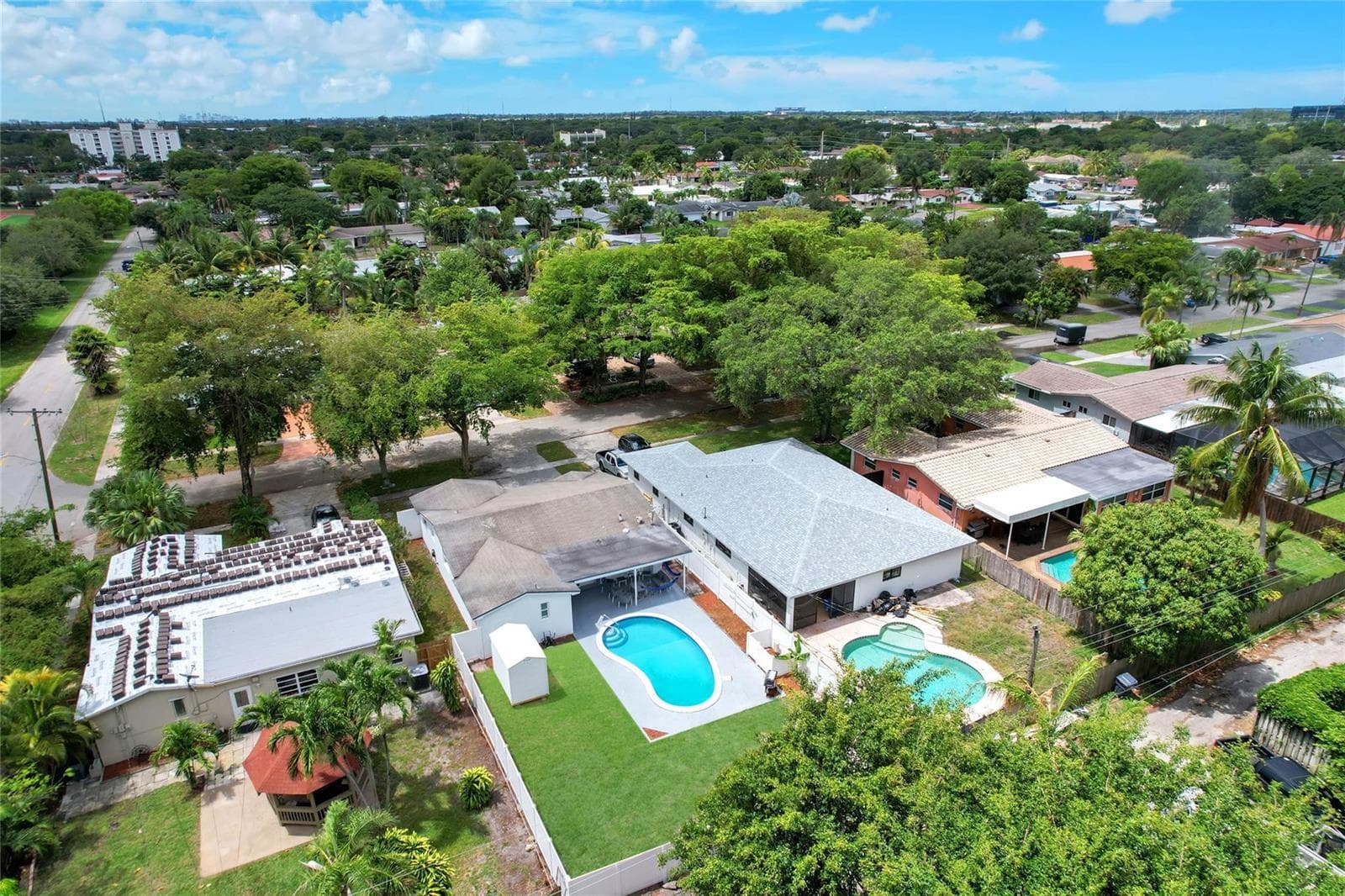 5311 Pierce Street, Hollywood, FL 33021 photo 4