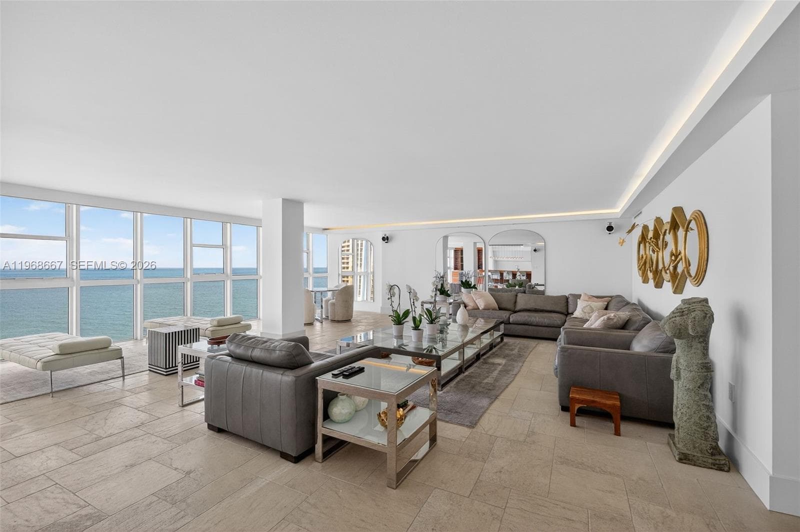 600 Grapetree Dr # 11BN, Key Biscayne, FL 33149 photo 2