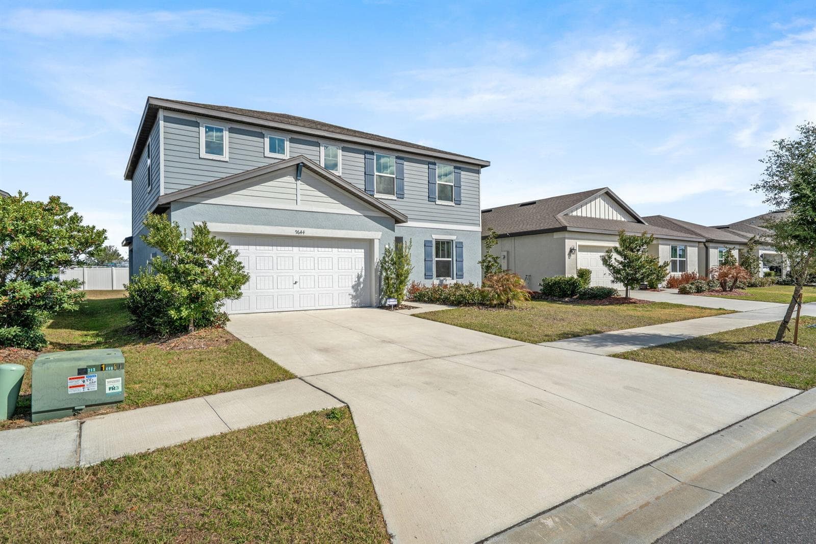 9644 Summers Cay Circle, FL 33592 photo 4