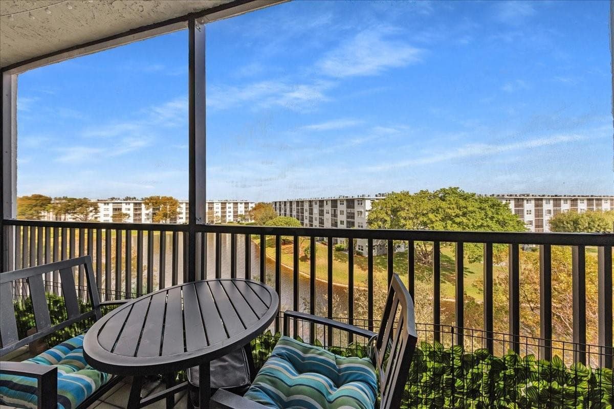 2217 Cypress Island Drive # 507, Pompano Beach, FL 33069 photo 2