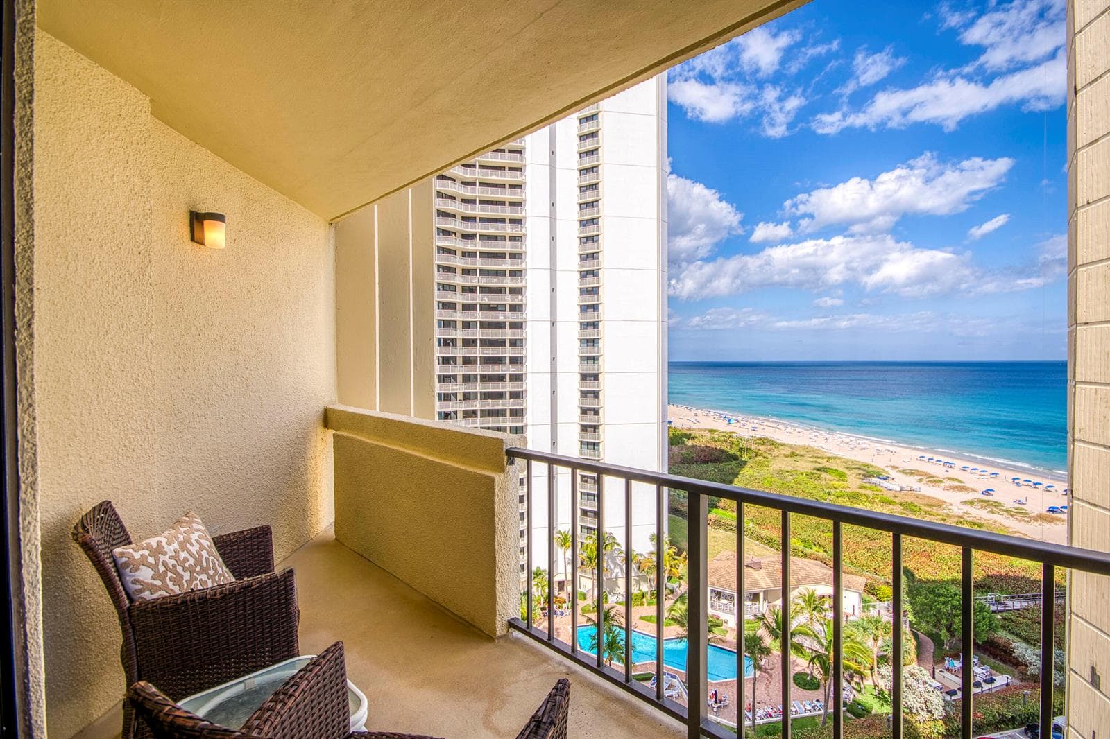 2800 N Ocean Drive # B-15d, Singer Island, FL 33404 photo 2