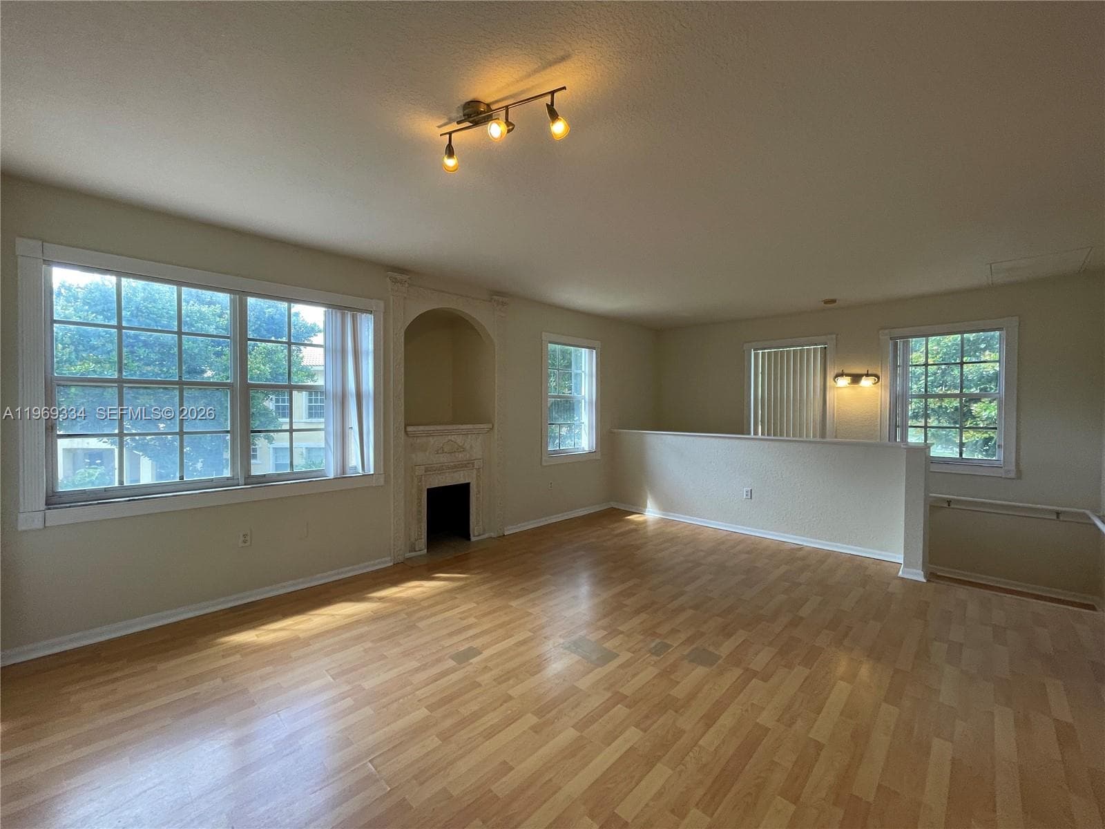 2305 Belmont Ln # 2305, North Lauderdale, FL 33068 photo 5