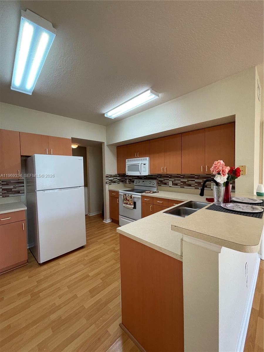 2305 Belmont Ln # 2305, North Lauderdale, FL 33068 photo 4