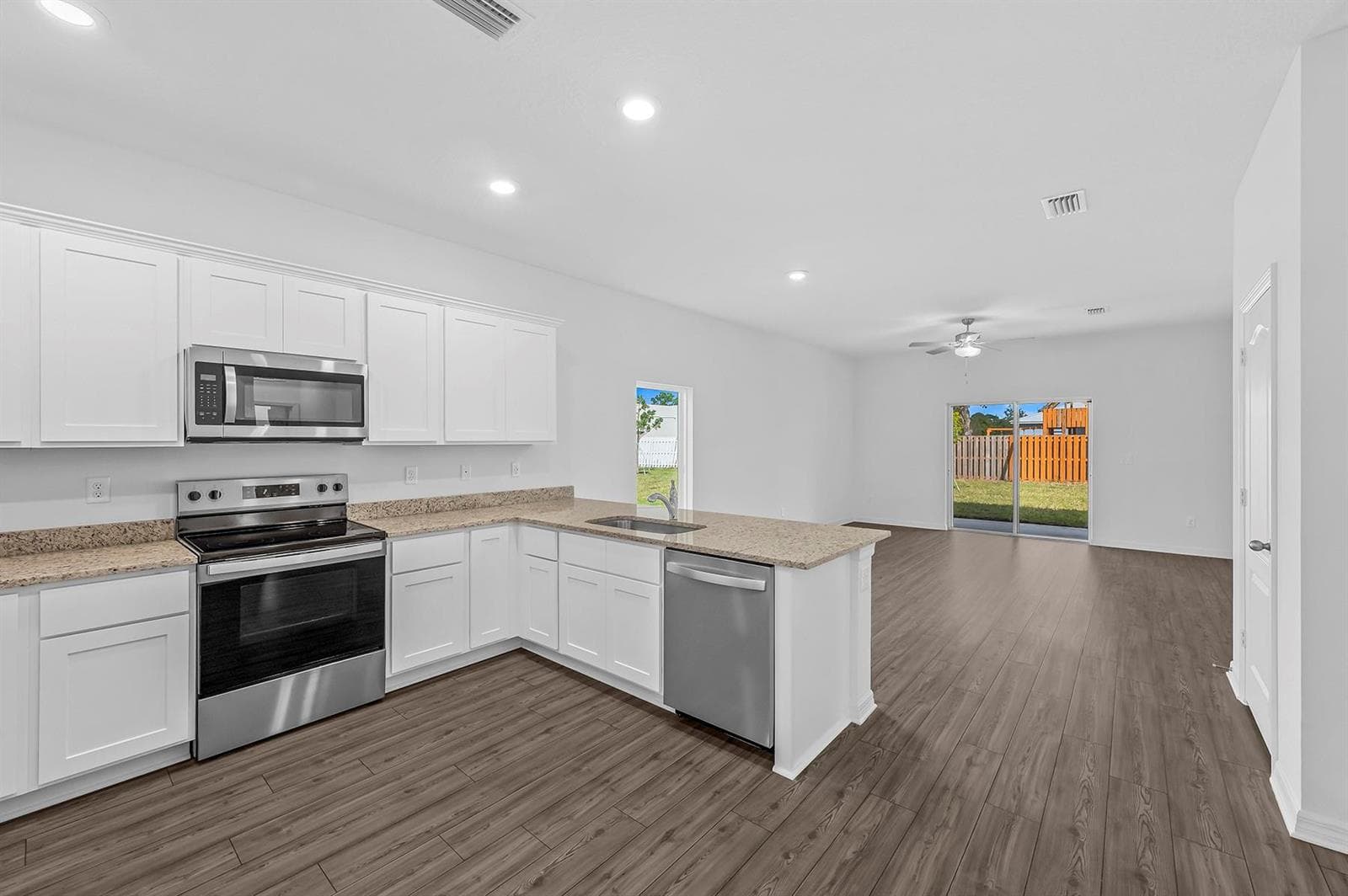 5604 Sunset Boulevard, Fort Pierce, FL 34982 photo 4