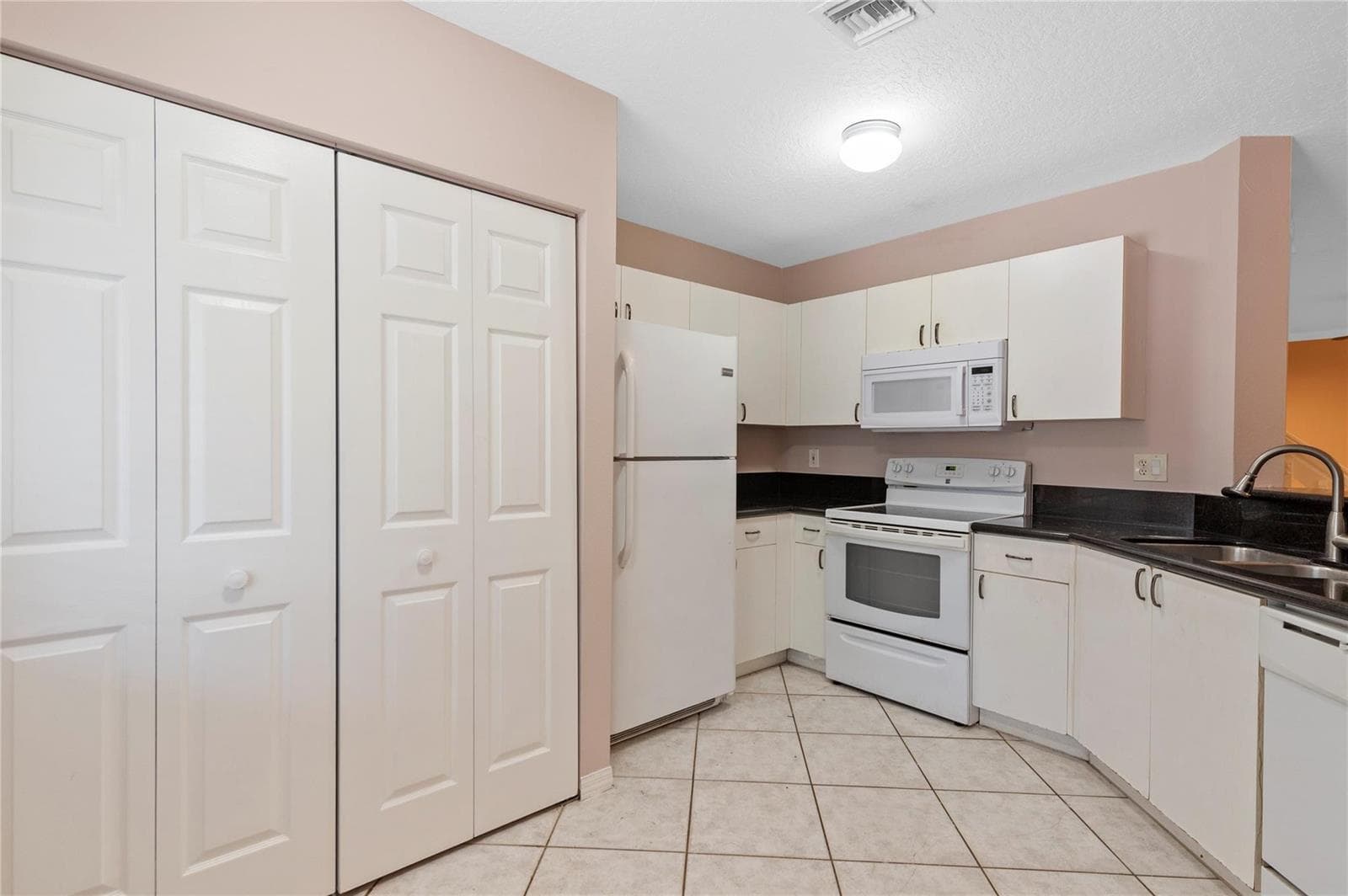 1186 SW 44th Avenue # 1186, Deerfield Beach, FL 33442 photo 2
