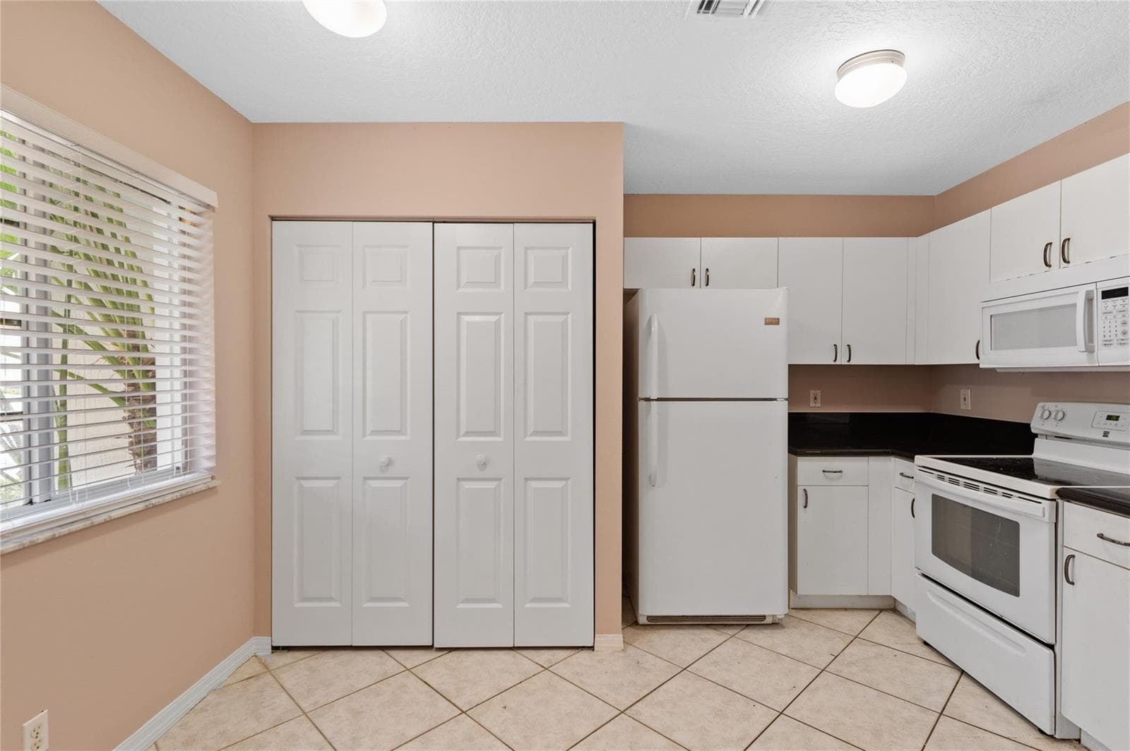 1186 SW 44th Avenue # 1186, Deerfield Beach, FL 33442 photo 4