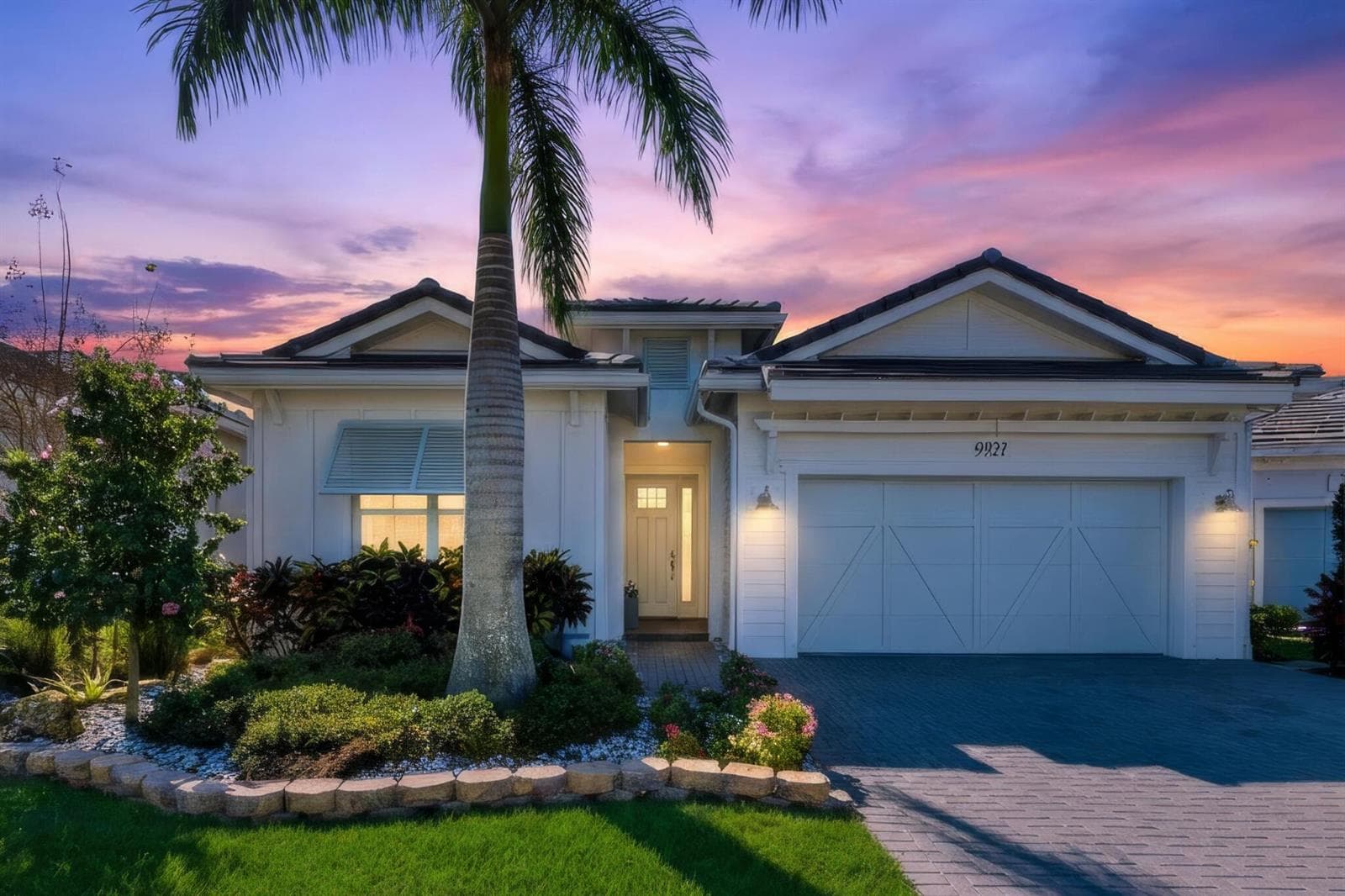 9921 Regency Way, Palm Beach Gardens, FL 33412 photo 2