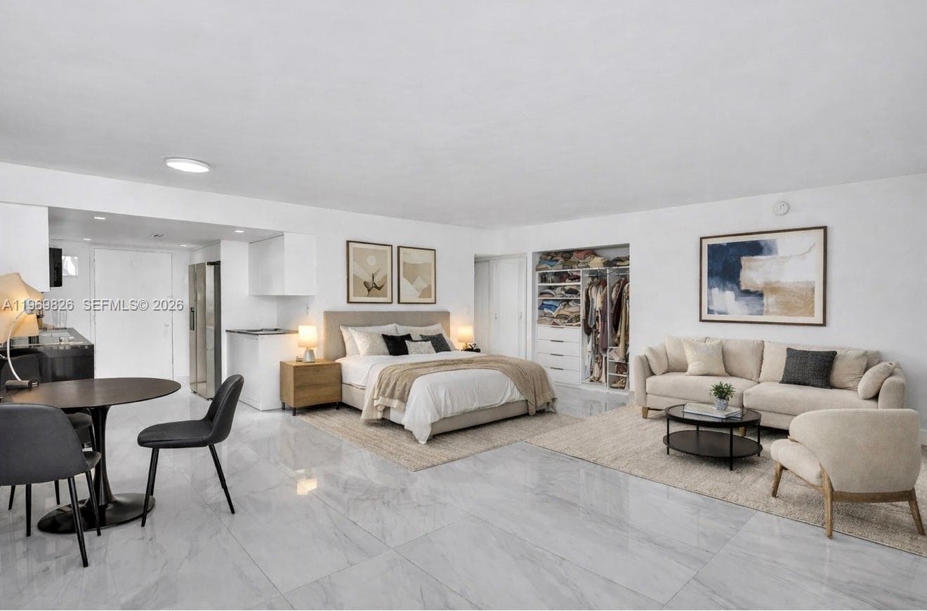 401 Ocean Dr # 1007, Miami Beach, FL 33139 photo 2