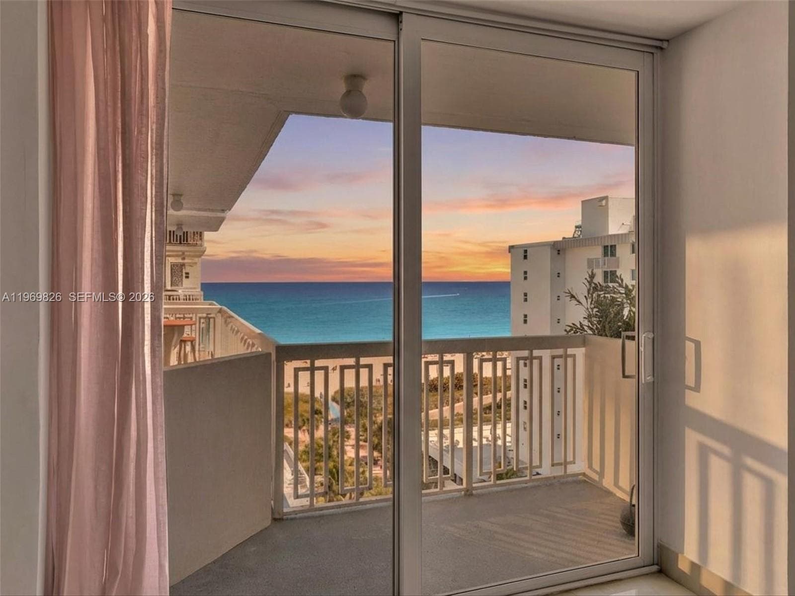 401 Ocean Dr # 1007, Miami Beach, FL 33139 photo 4