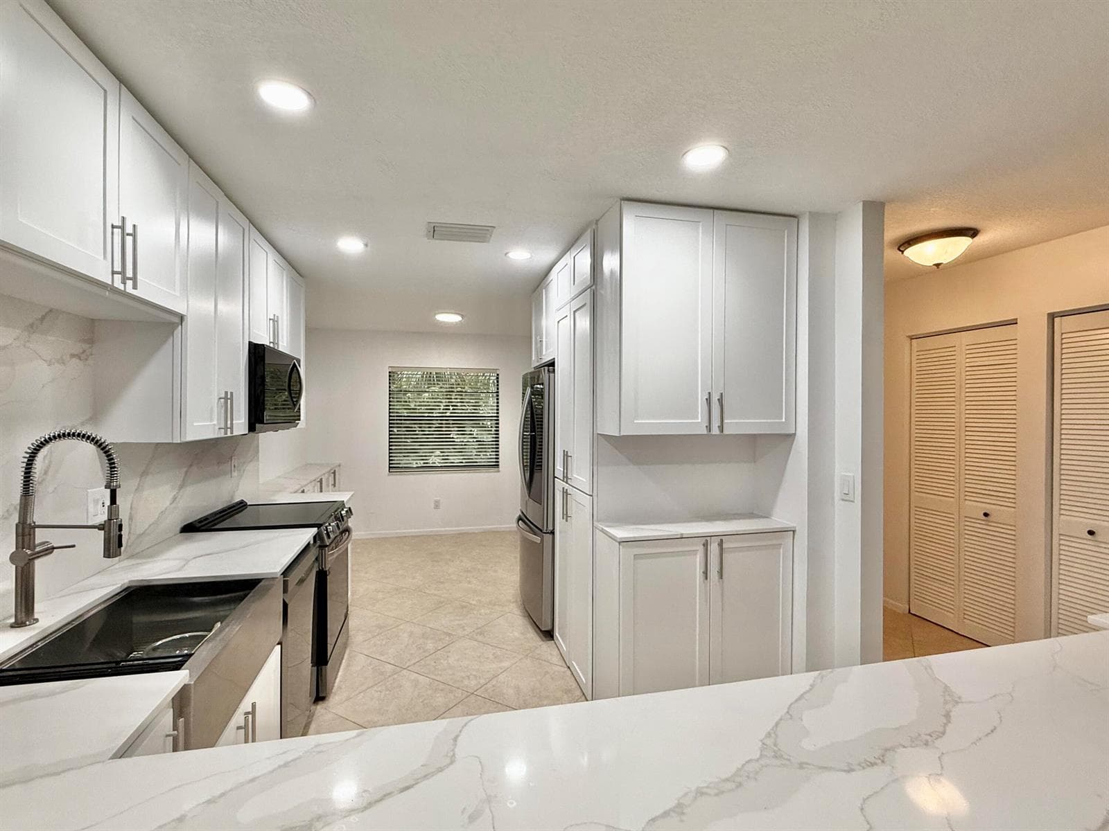 22 Westgate Lane # 22h, Boynton Beach, FL 33436 photo 4
