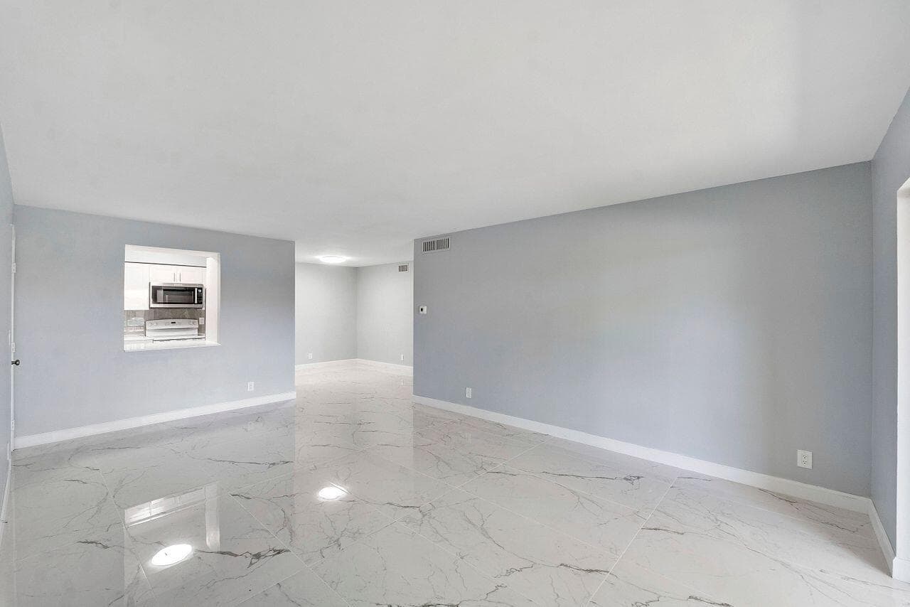 9960 Pineapple Tree Drive # 107, Boynton Beach, FL 33436 photo 3