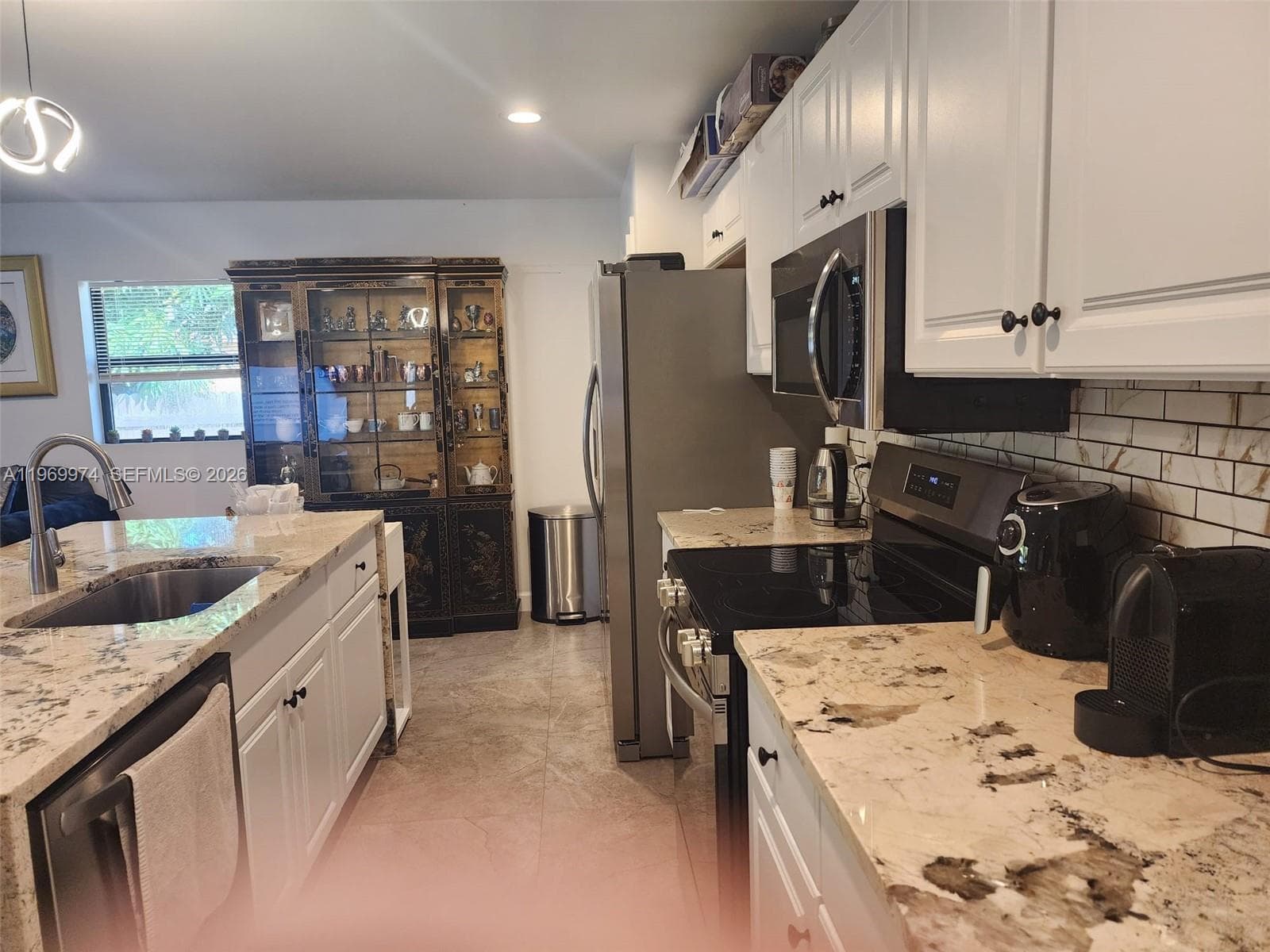413 SW 10th St, Delray Beach, FL 33444 photo 5