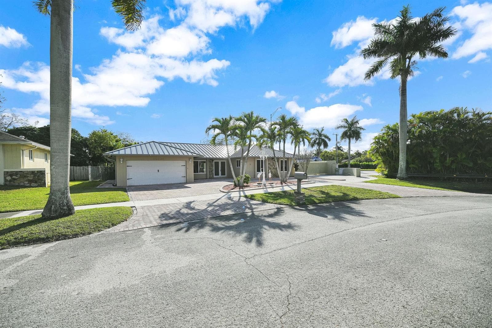 10321 SW 116th Avenue, Miami, FL 33176 photo 2