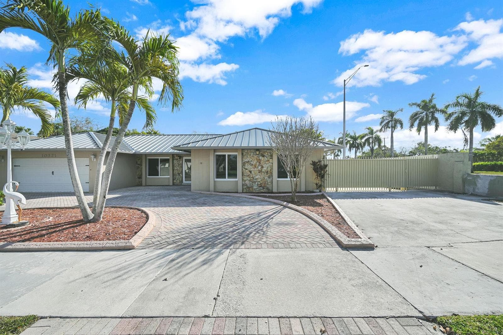 10321 SW 116th Avenue, Miami, FL 33176 photo 4