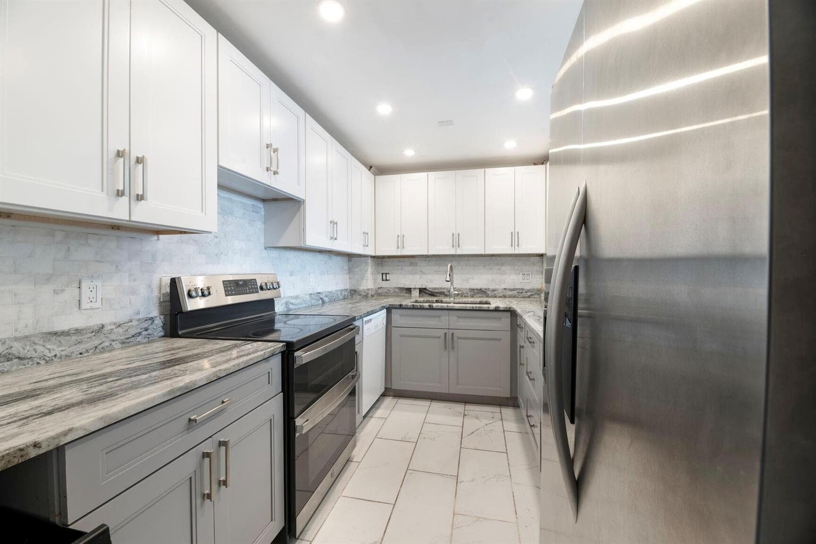 3800 N Hills Drive # 402, Hollywood, FL 33021 photo 2