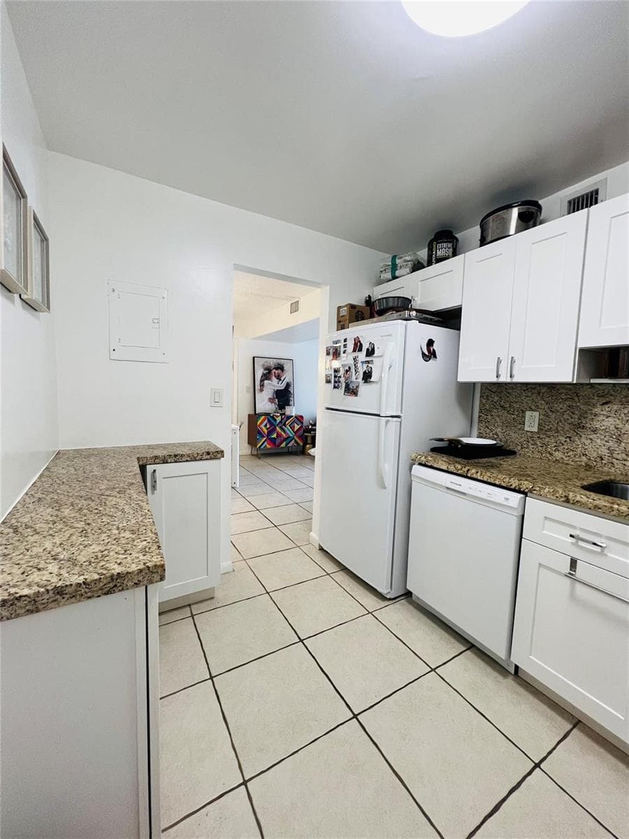 4040 N Hills Drive # 7, Hollywood, FL 33021 photo 3