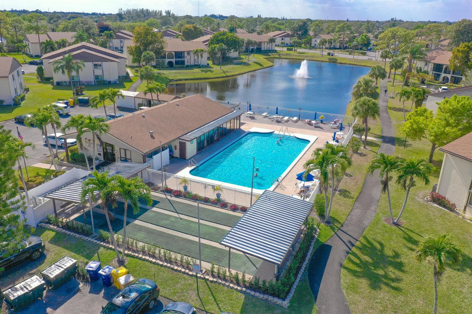 3530 Pine Needle Drive # C-2, FL 33463 photo 4