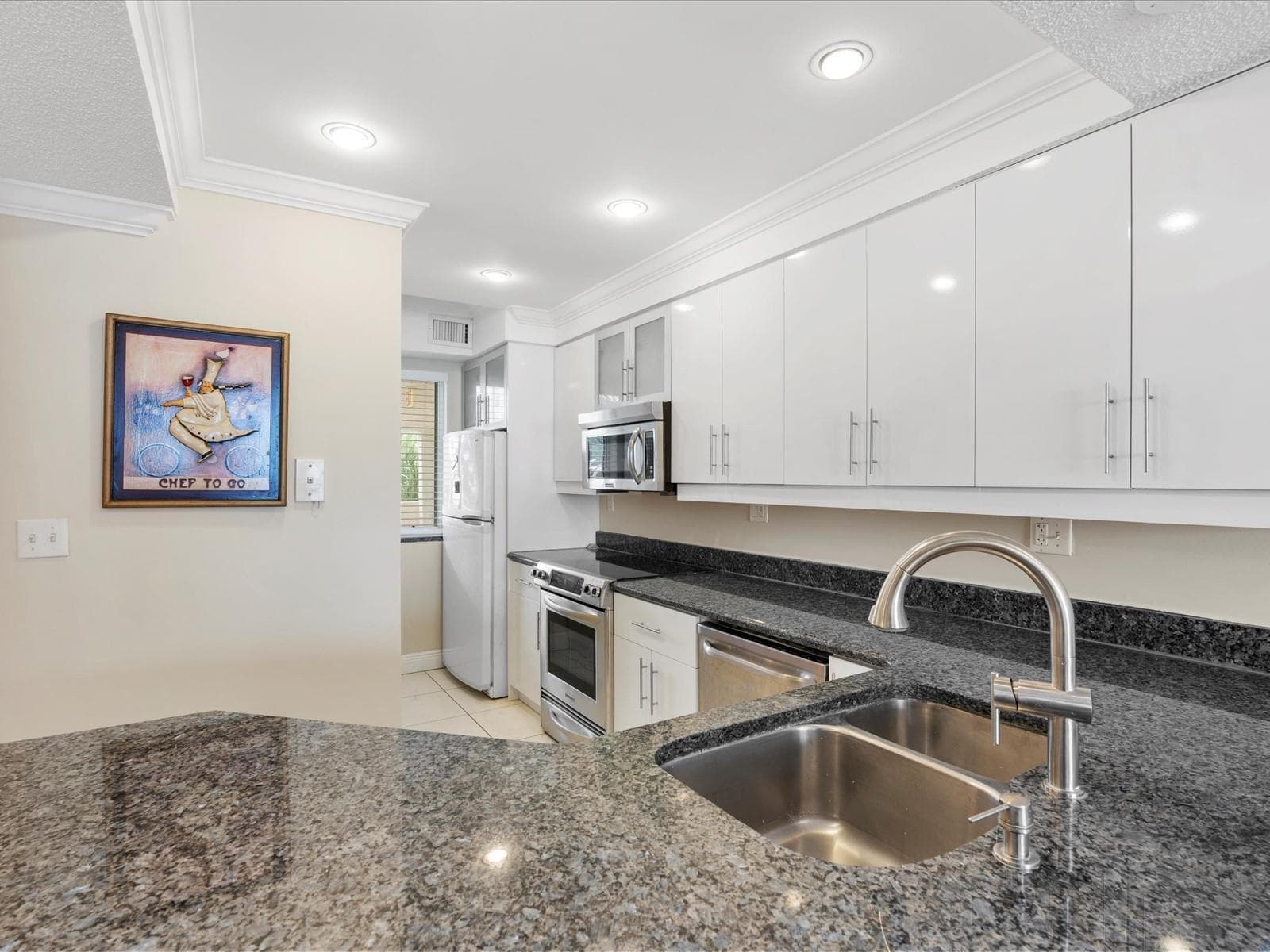 18260 N Bay Road # 304, Sunny Isles Beach, FL 33160 photo 5