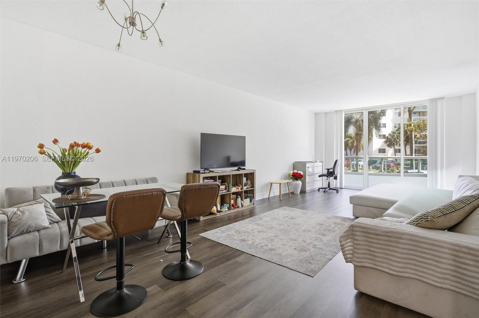 19390 Collins Ave # 120, Sunny Isles Beach, FL 33160 photo 3