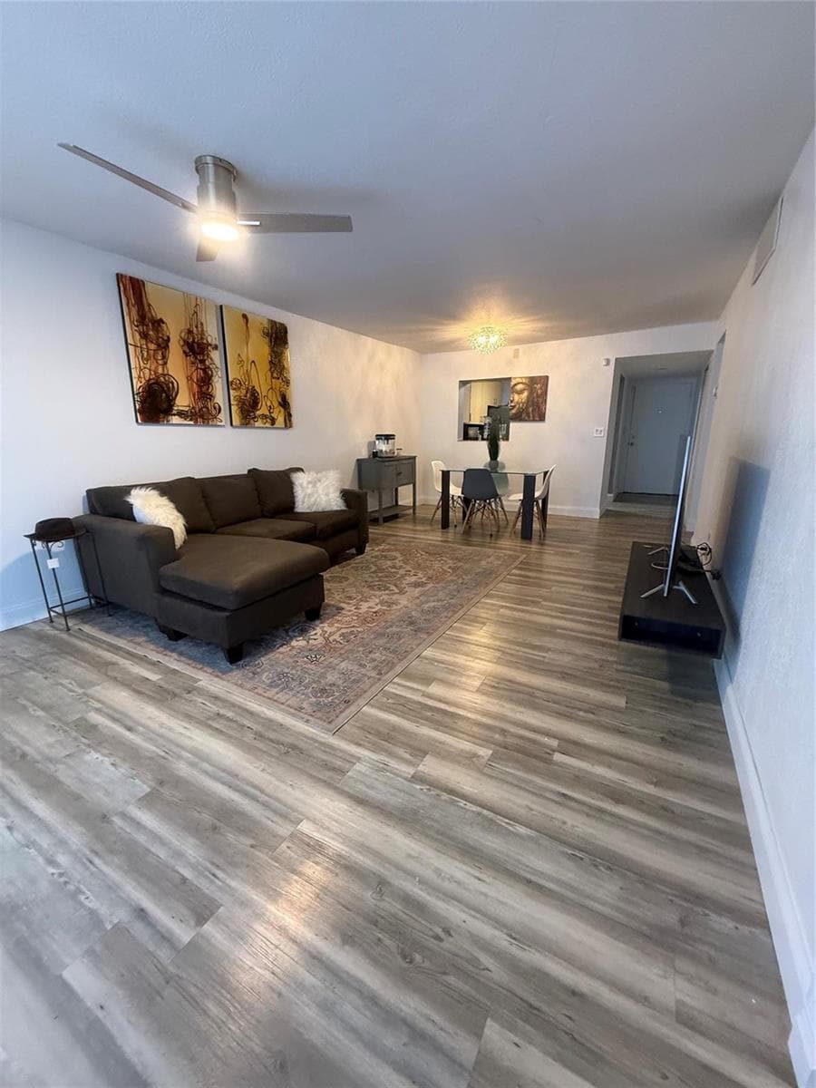 6190 Woodlands Boulevard # 107, Tamarac, FL 33319 photo 5