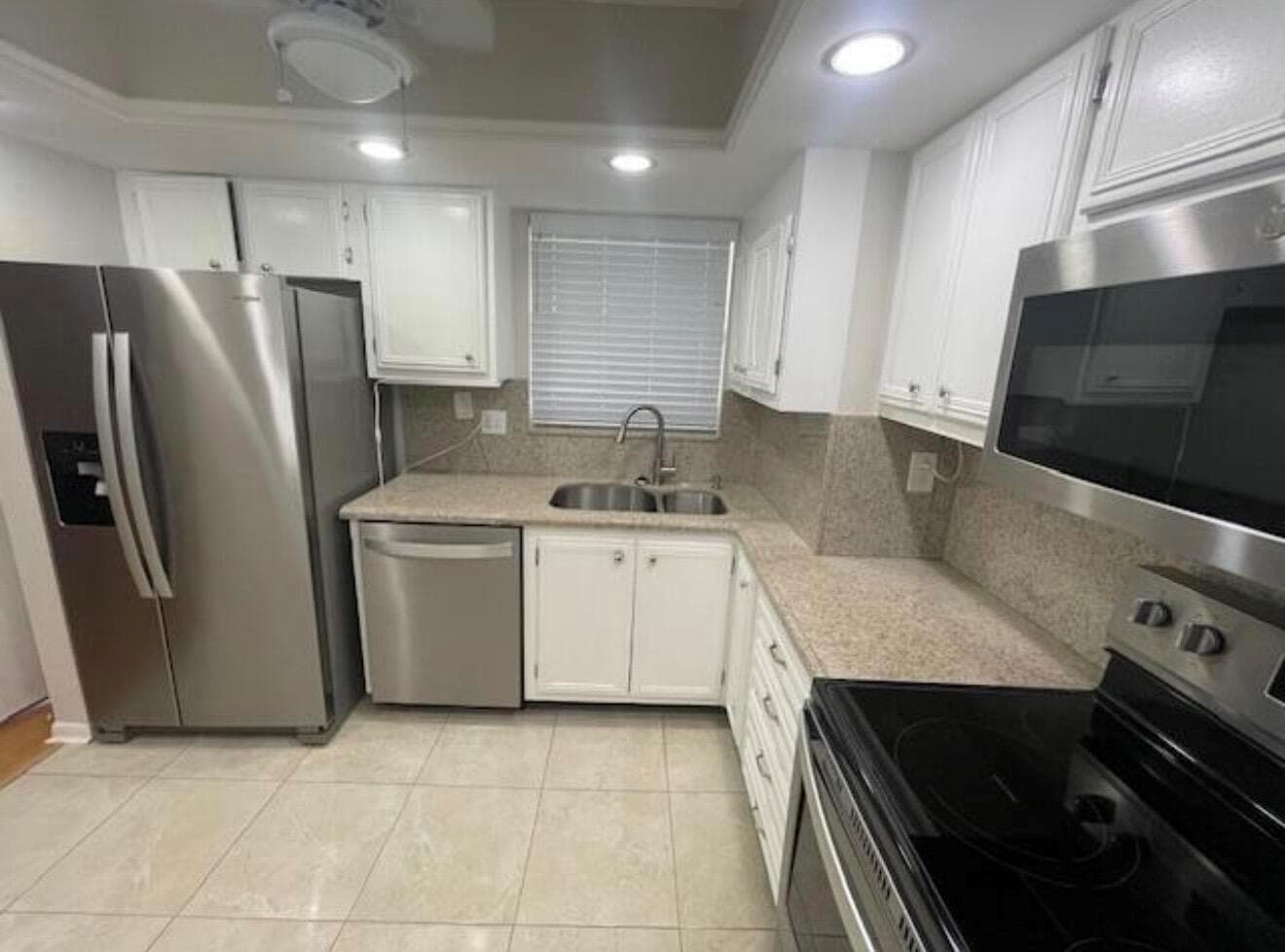 705 Lori Dr Drive # 216, Palm Springs, FL 33461 photo 3