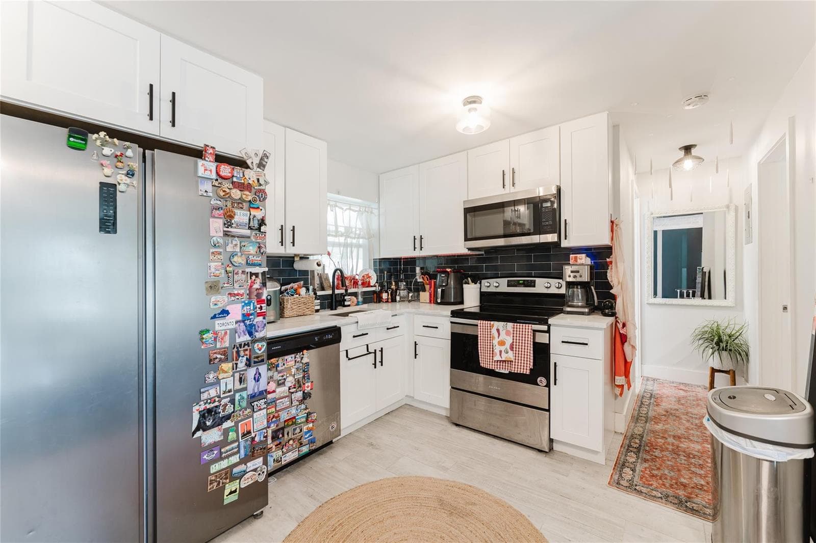 659 NE 32nd Street, Oakland Park, FL 33334 photo 4