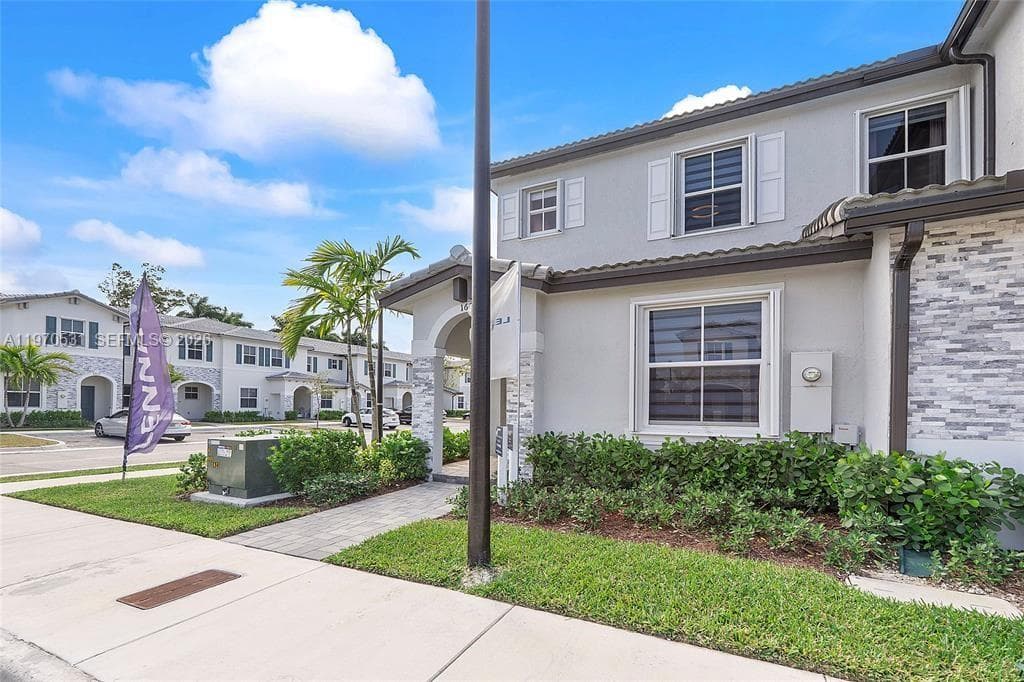 16220 SW 291st St, Homestead, FL 33033 photo 2