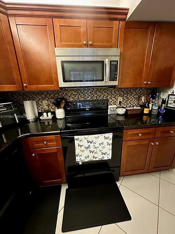 327 Lakeview Dr # 103, Weston, FL 33326 photo 5