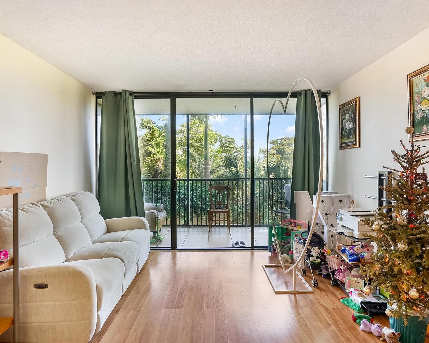 20379 W Country Club Drive # 332, Aventura, FL 33180 photo 2