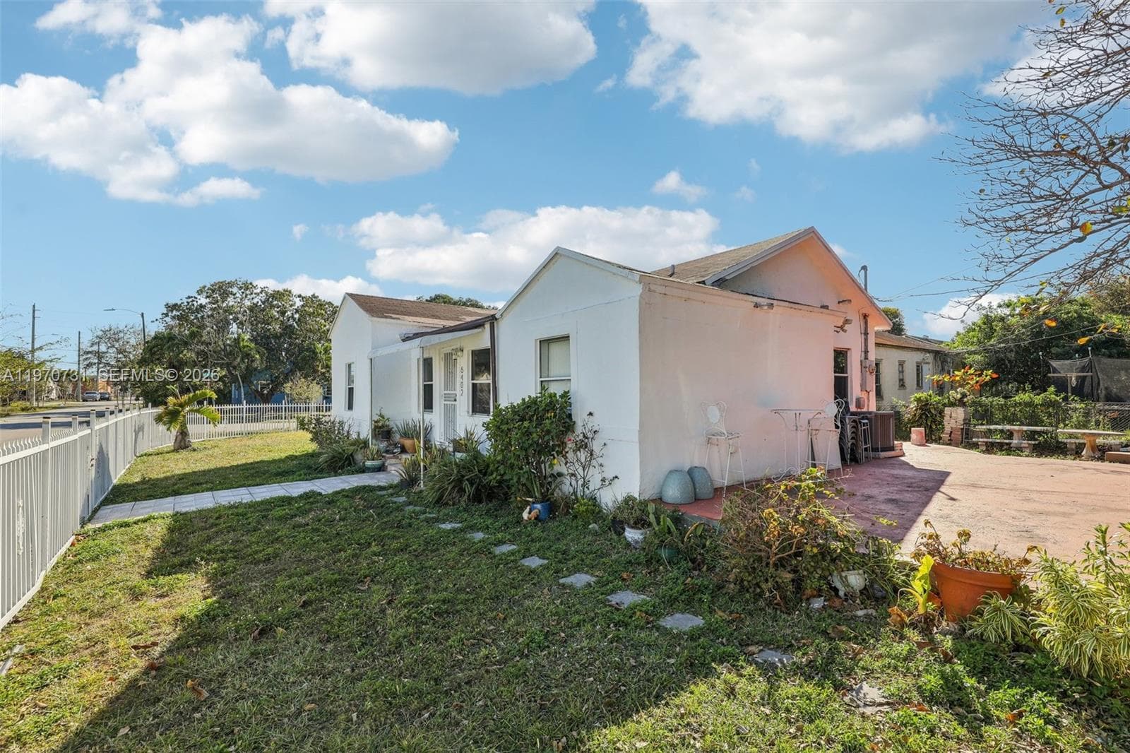 6402 NW 8th Ave, Miami, FL 33150 photo 3