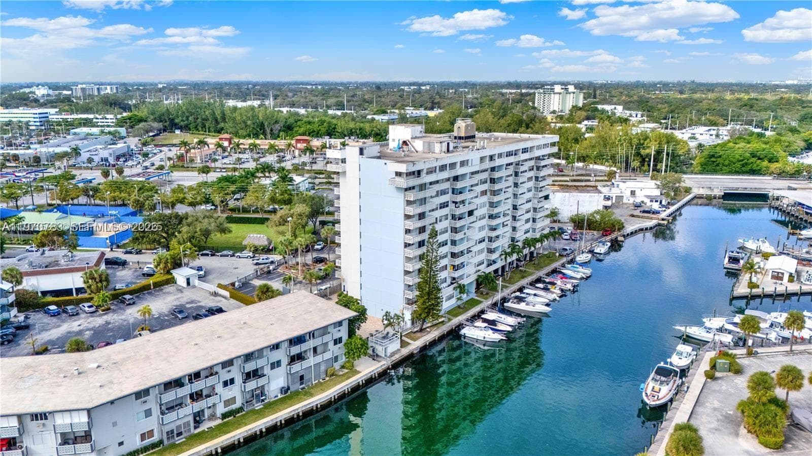 13155 Ixora Ct # 311, North Miami, FL 33181 photo 2